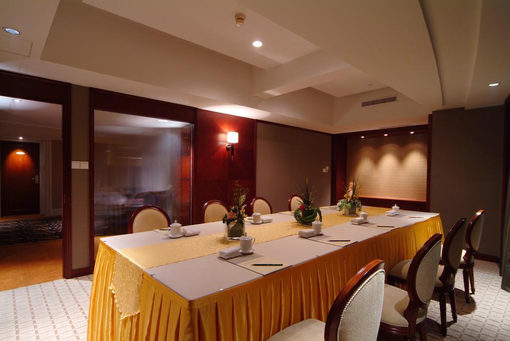 Shao Xing International Hotel Шаосин Экстерьер фото